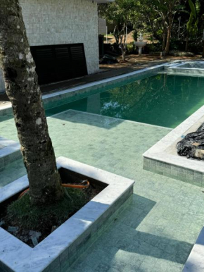 Casa Pé na Areia Condomínio fechado com piscina resort na Sununga - Ubatuba